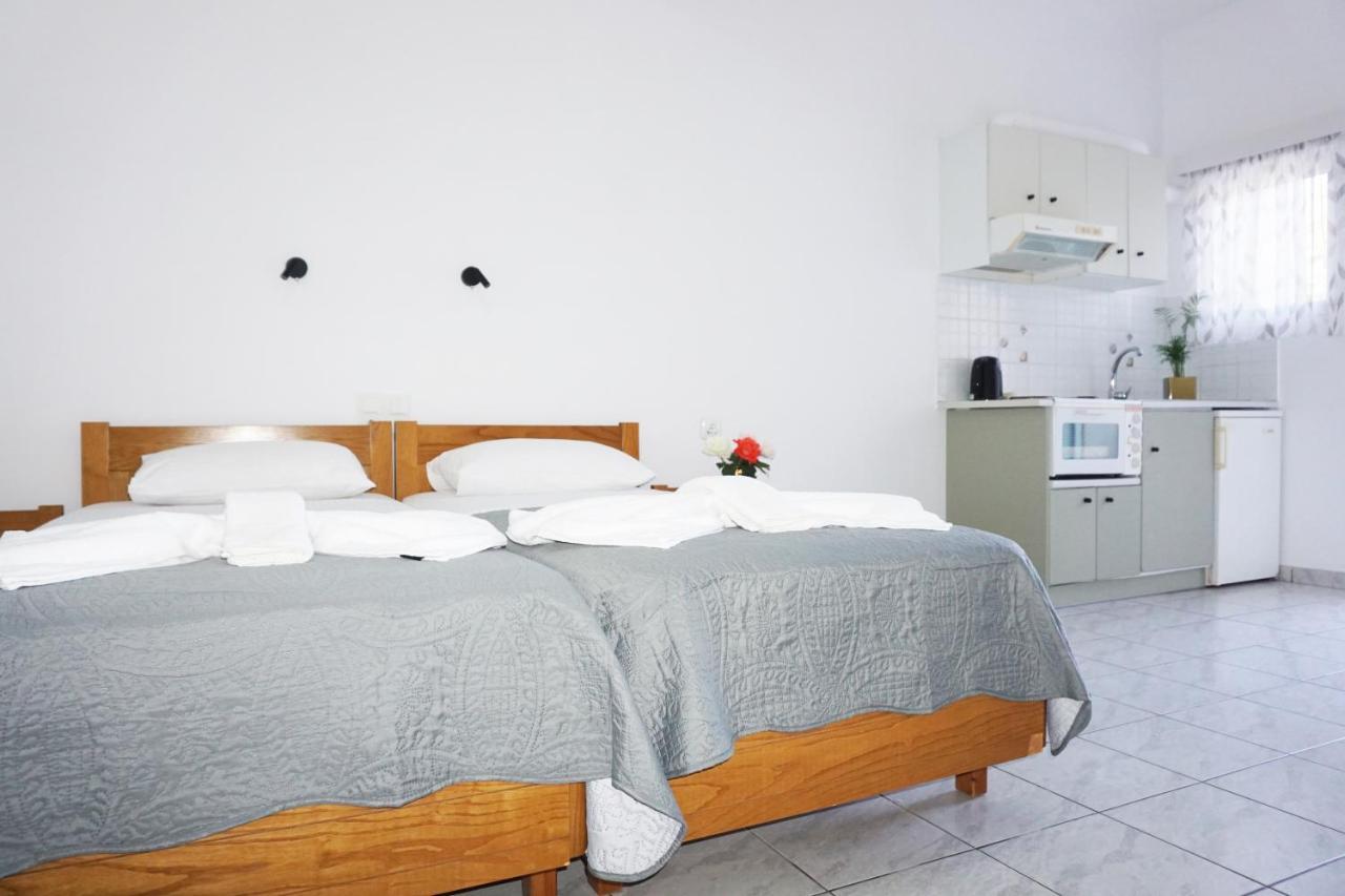 Aphrodite Studios & Apartment Bali  Exteriér fotografie